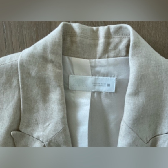 Zara Beige Linen Vest size small - Picture 3 of 3
